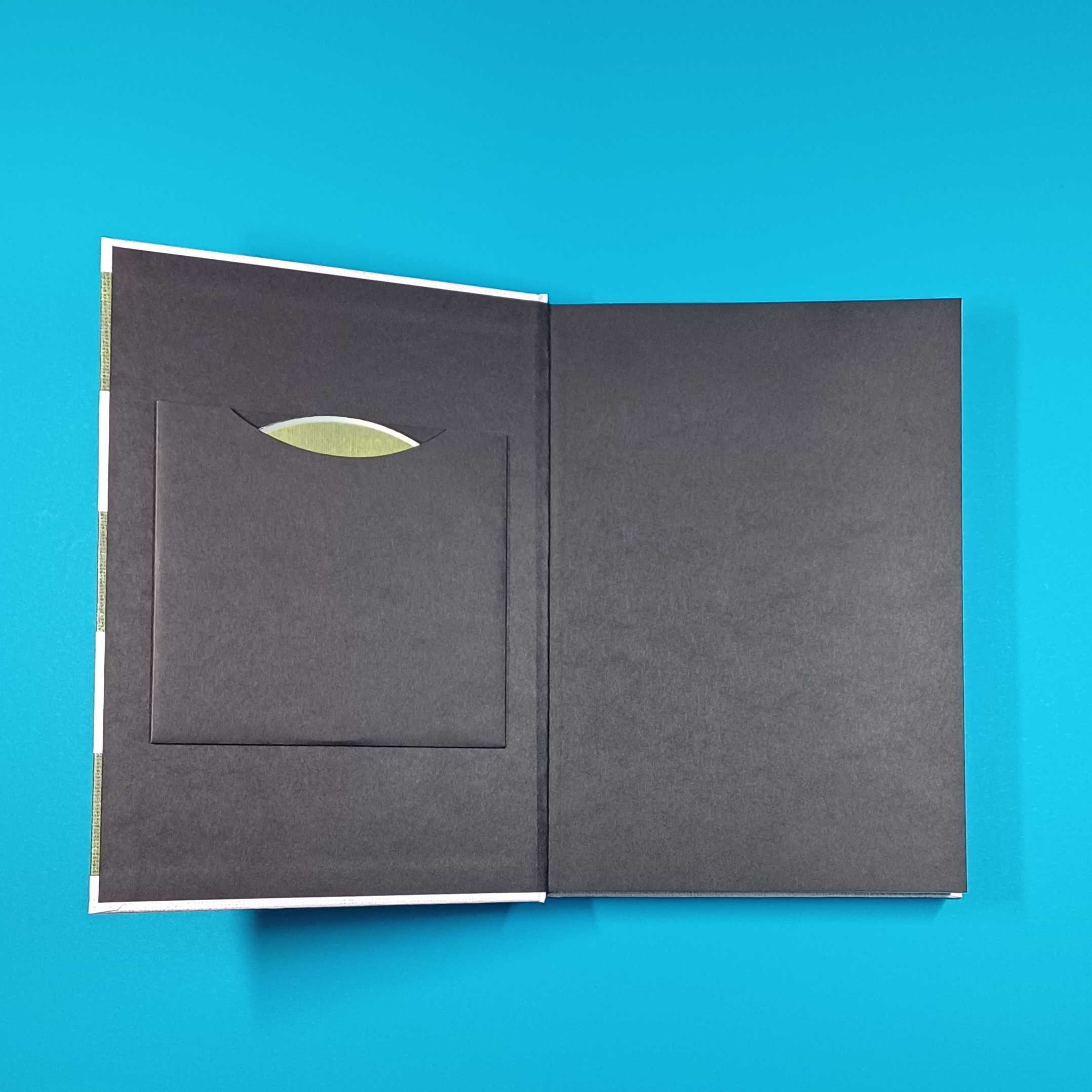 Malte Hoyer (Versengold) – 3er Buch-Bundle inkl. Hörbuch-CDs (Melancholiebe, Menschenskind, Anderswelten) – sehr gut / teils ungelesen – Bild 13