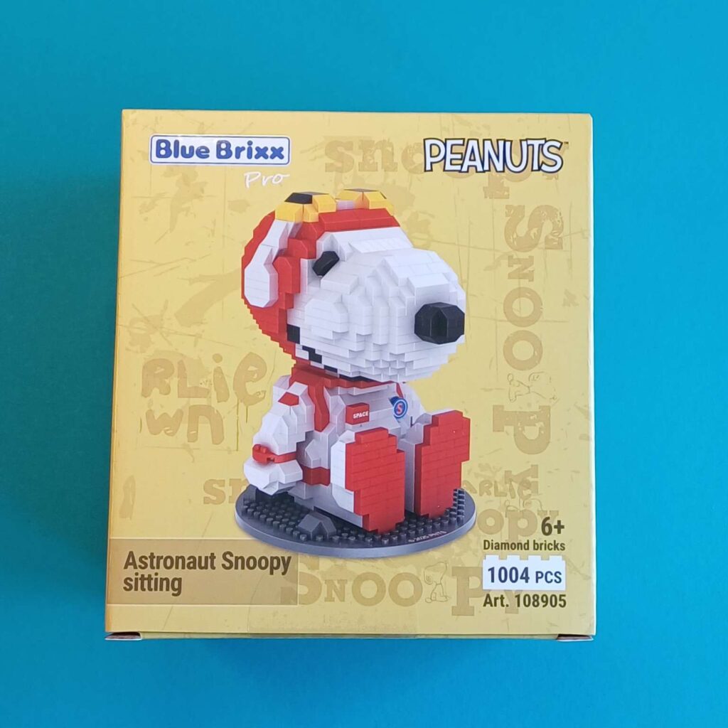 BlueBrixx-Pro – Astronaut Snoopy sitting – Nr. 108905 – 1004 Teile