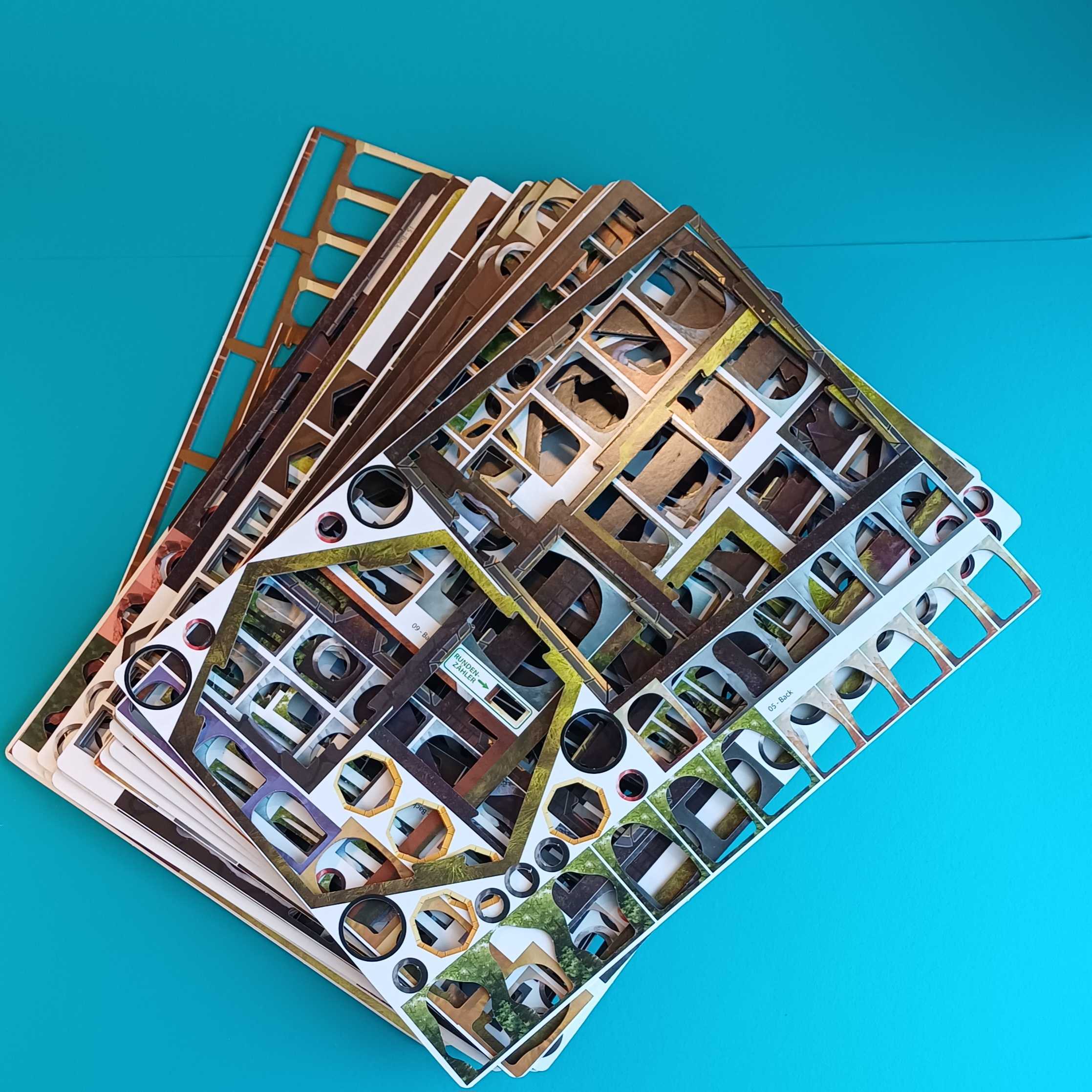 Gloomhaven – Inlay, Stanzbögen & Sicherungsmaterial - Ersatzteile – Bild 3