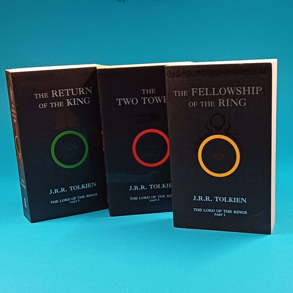 J.R.R. Tolkien - The Lord of the Rings – 3 Bände mit Schuber