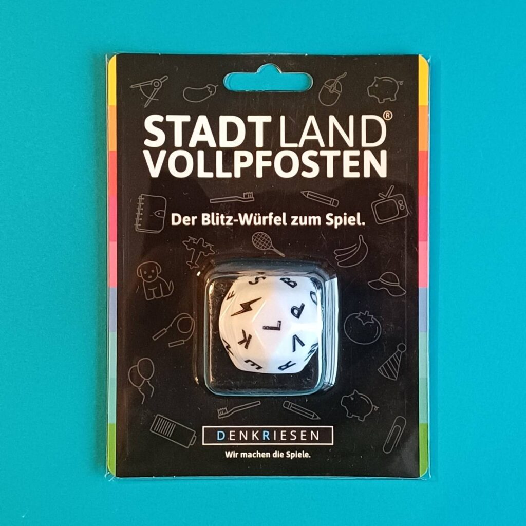 DENKRIESEN – STADT LAND VOLLPFOSTEN® Würfel