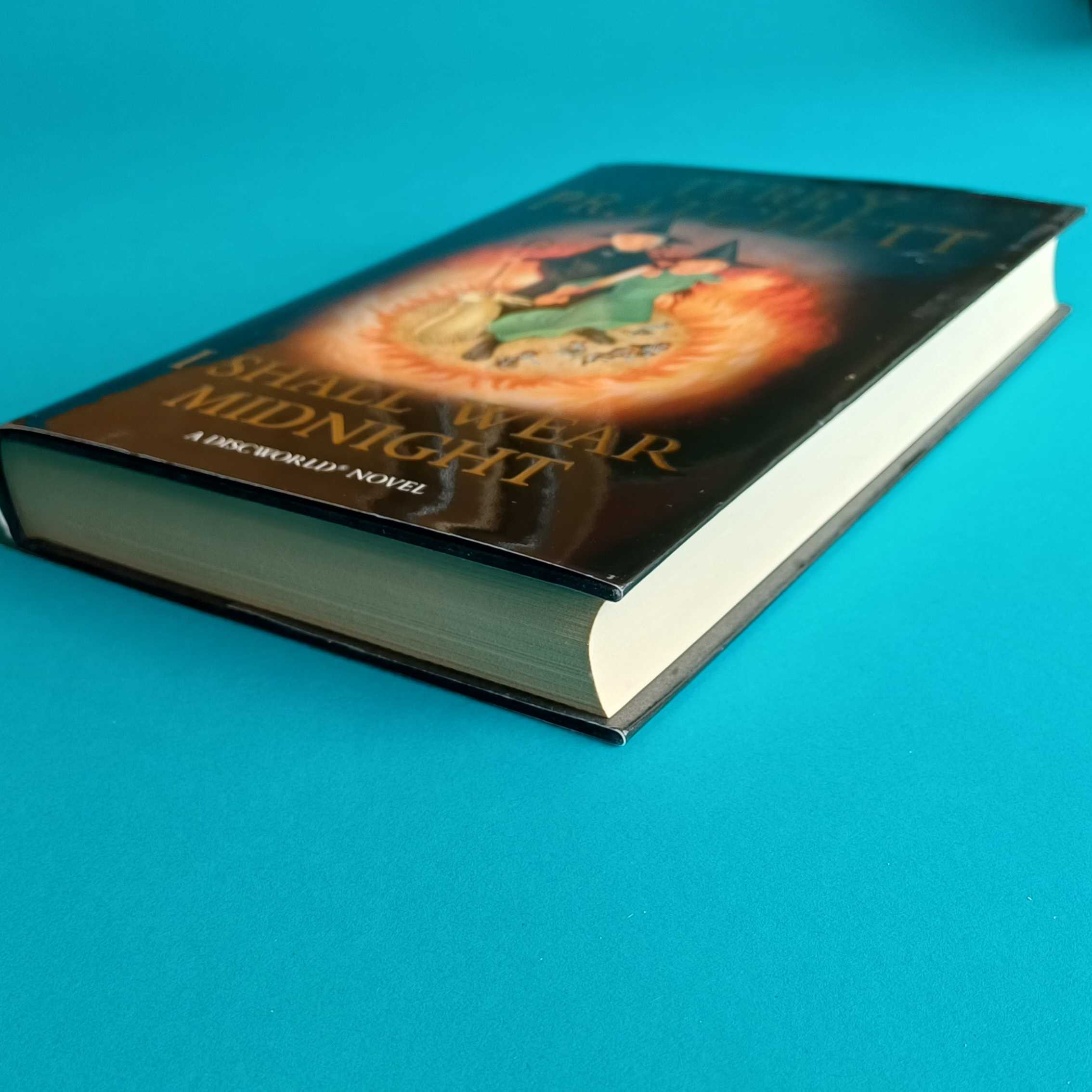 Terry Pratchett – I Shall Wear Midnight – Bild 2