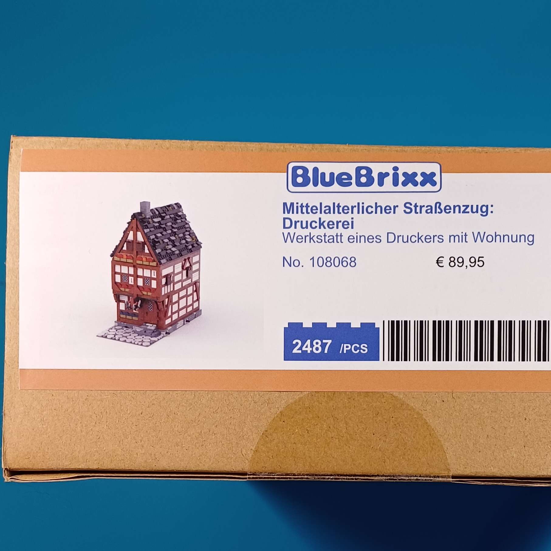 BlueBrixx-Special – Mittelalterlicher Straßenzug Druckerei – Nr. 108068 – 2487 Teile – Bild 2