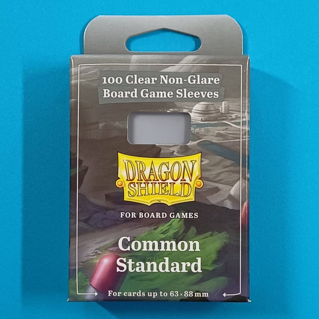 Dragon Shield: 100 Board Game Sleeves Clear/NonGlare – Common Standard