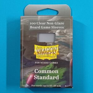 Dragon Shield: 100 Board Game Sleeves Clear/NonGlare – Common Standard